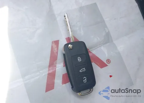 2011 Volkswagen Tiguan Sel z USA, uszkodzony, nr VIN WVGAV7AXXBW539005